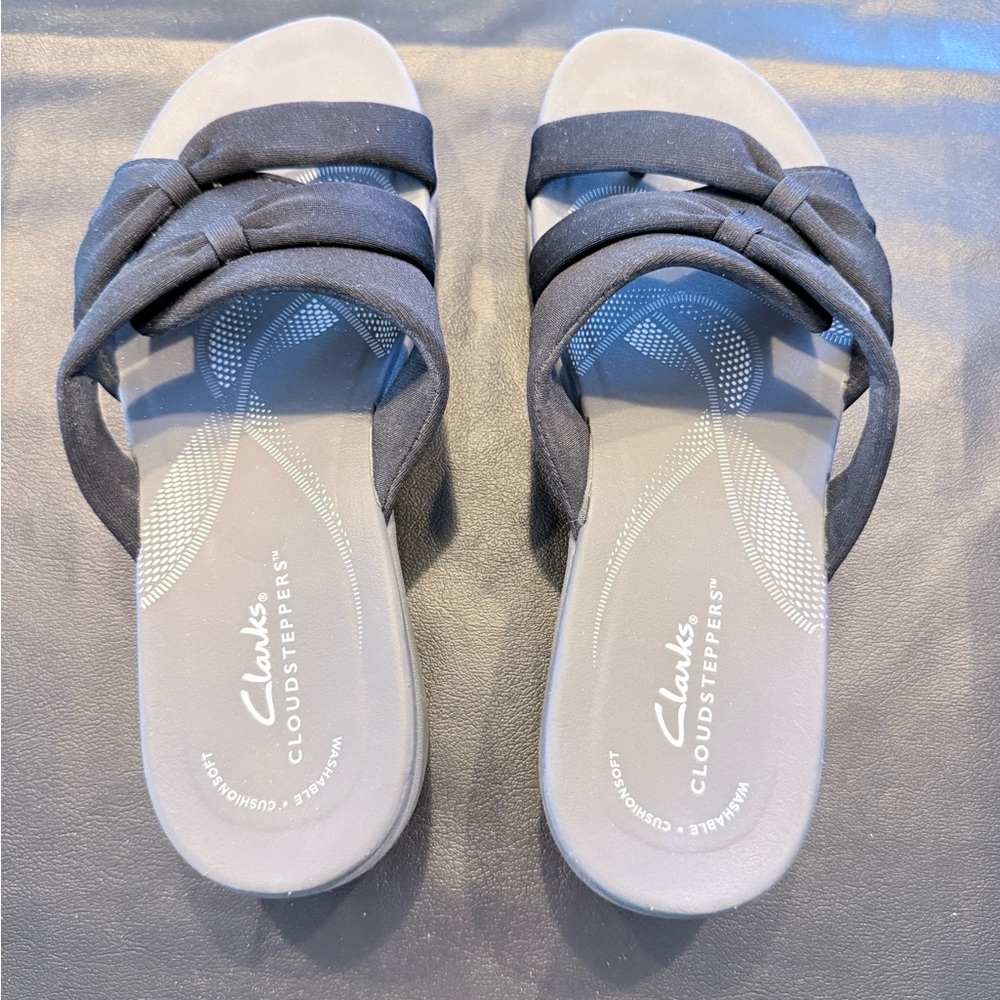 Clarks Black Knotted Slide Sandals with Comfort Footbed - Picture 2 of 4
